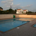 Villa Nissi *